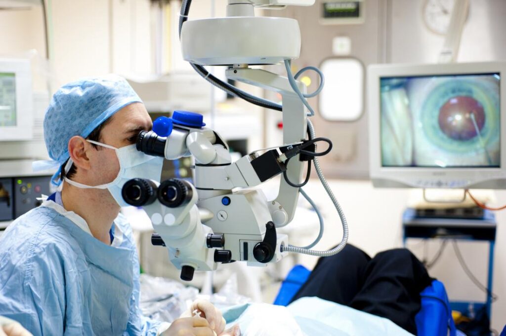 Crucial cataract surgery tips you should know of